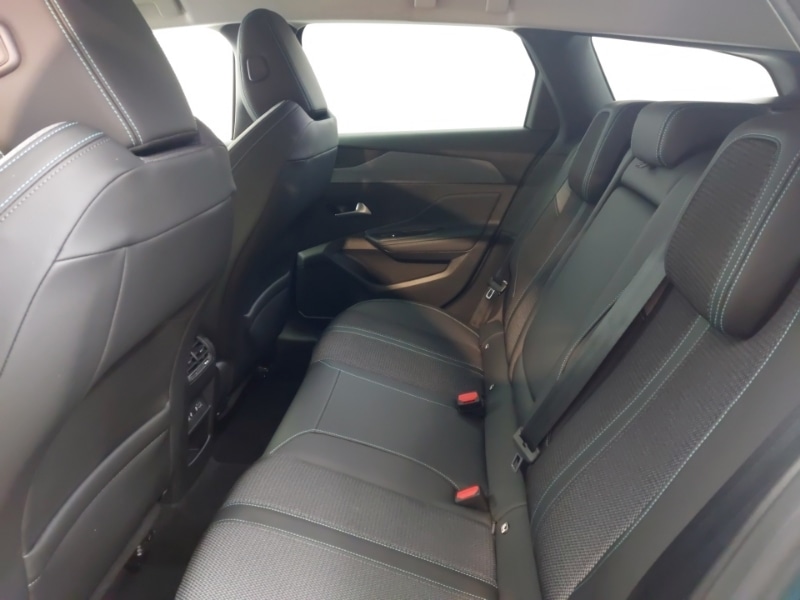 Used Peugeot 308 2022 for sale - 77047059: Photo 6