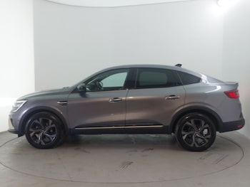 Used Renault Arkana 2023 for sale - 78684012: Photo