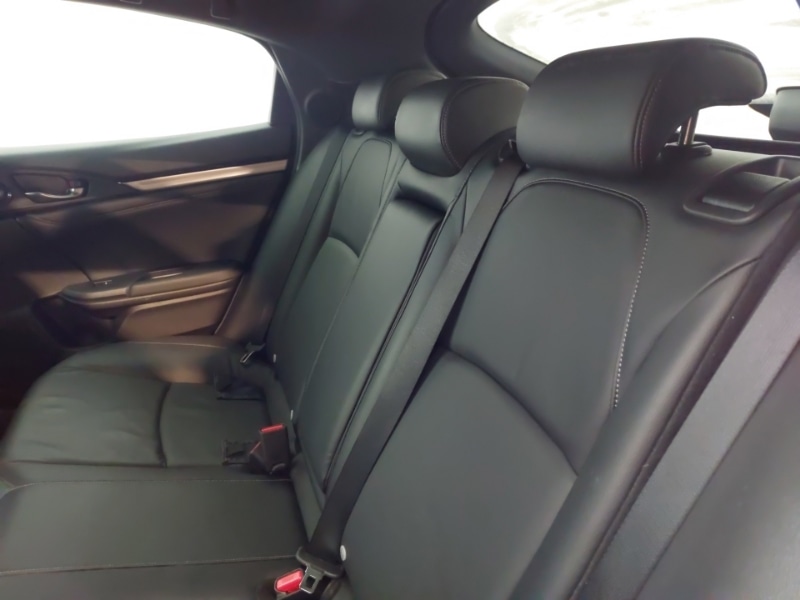 Used Honda Civic 2018 for sale - 77047057: Photo 6