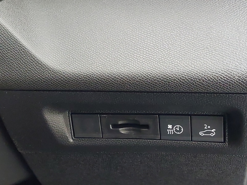 Used Peugeot 408 2025 for sale - 77623860: Photo 17