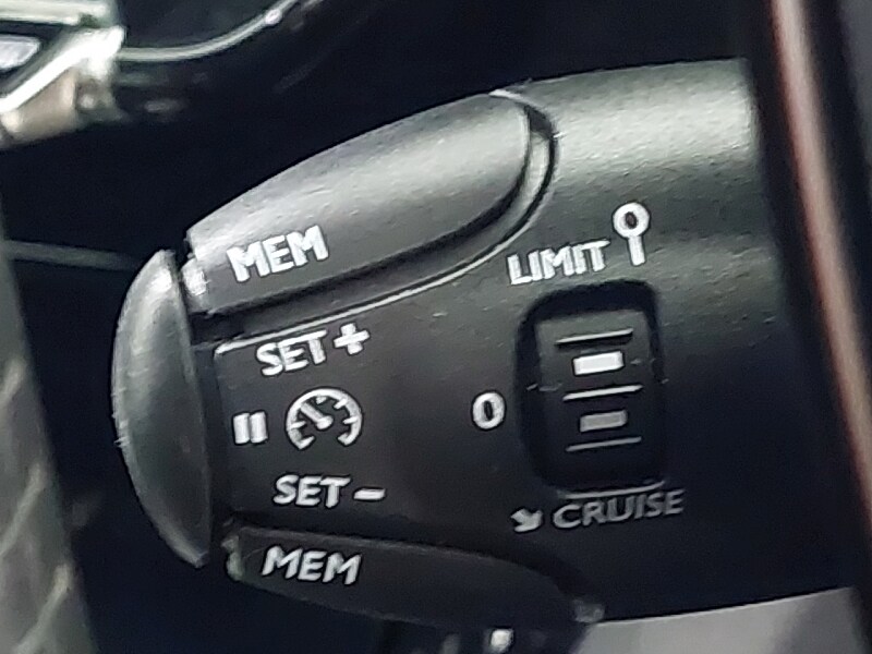 Used Peugeot 2008 2025 for sale - 77563130: Photo 17