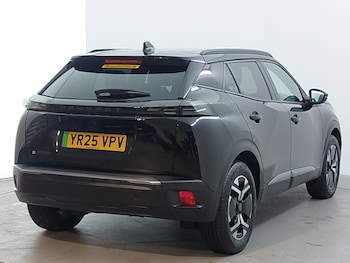 Used Peugeot 2008 2025 for sale - 77563130: Photo