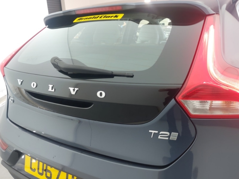 Used Volvo V40 2017 for sale - 76053037: Photo 12