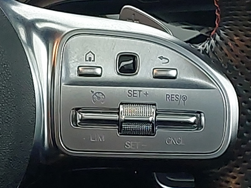 Used Mercedes-Benz A-Class 2019 for sale - 76975115: Photo 11