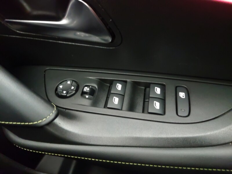 Used Peugeot 2008 2022 for sale - 77318753: Photo 18