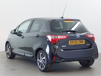 Used Toyota Yaris 2020 for sale - 78634261: Photo