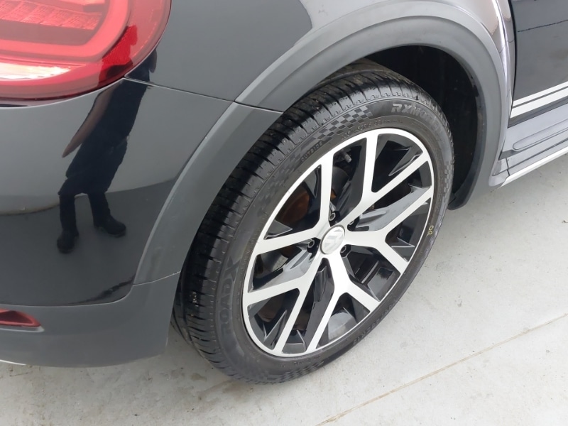 Used Volkswagen Beetle 2018 for sale - 76418999: Photo 13