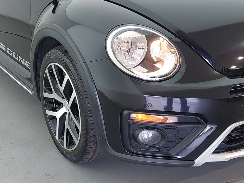 Used Volkswagen Beetle 2018 for sale - 76418999: Photo 9