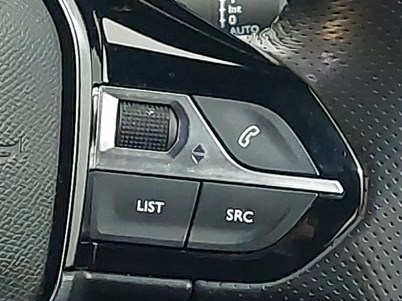 Used Peugeot 208 2022 for sale - 77035122: Photo 11