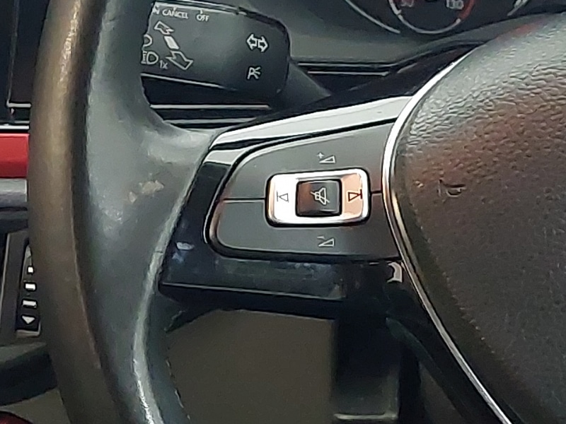 Used Volkswagen Polo 2018 for sale - 77432980: Photo 10