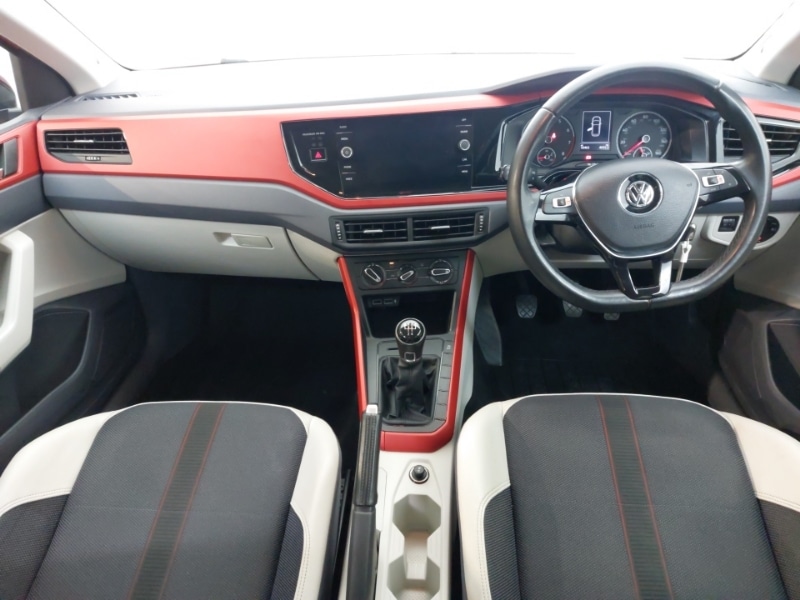 Used Volkswagen Polo 2018 for sale - 77432980: Photo 2