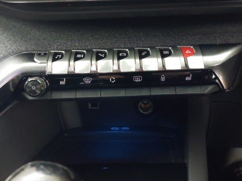 Used Peugeot 3008 2019 for sale - 77630227: Photo 14