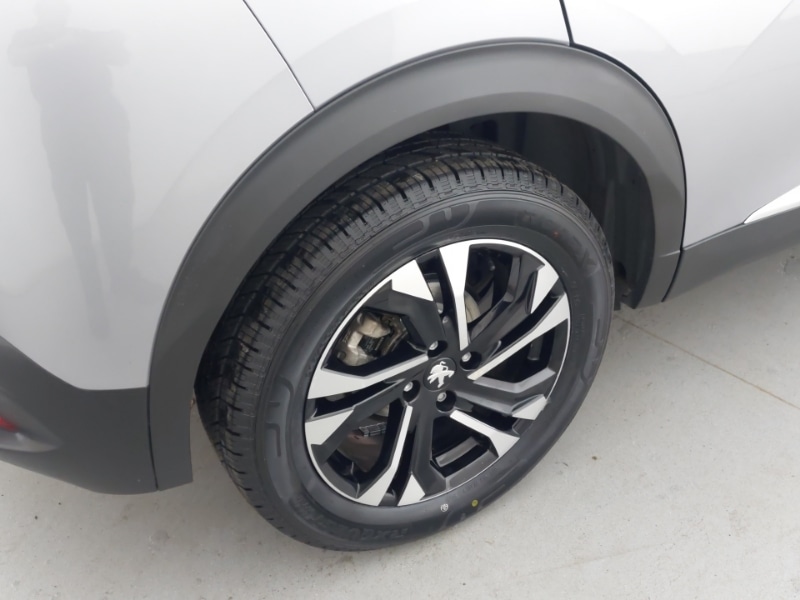 Used Peugeot 2008 2020 for sale - 76116351: Photo 13