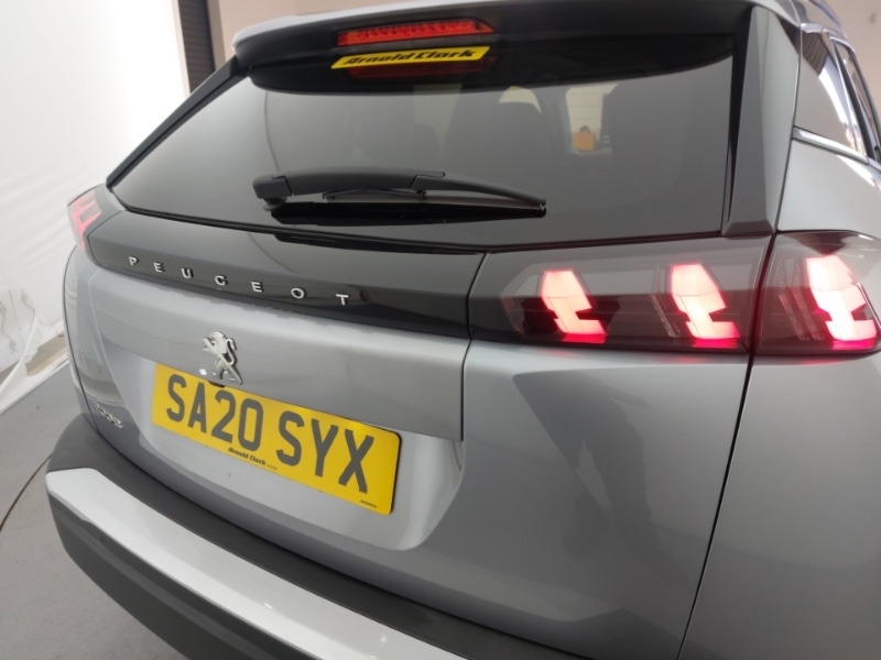 Used Peugeot 2008 2020 for sale - 76116351: Photo 15