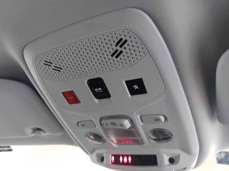 Used Peugeot 2008 2020 for sale - 76116351: Photo 18