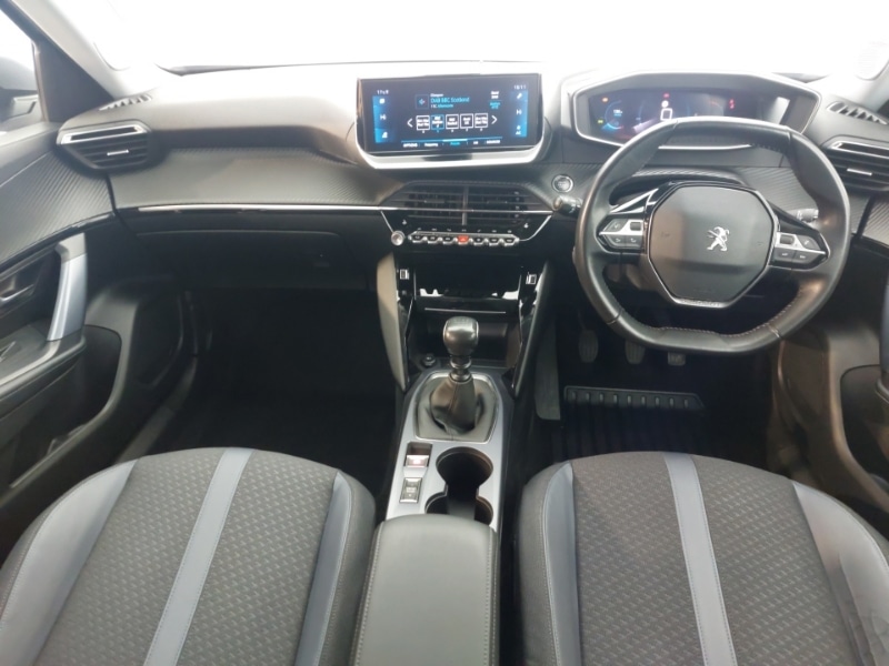 Used Peugeot 2008 2020 for sale - 76116351: Photo 2