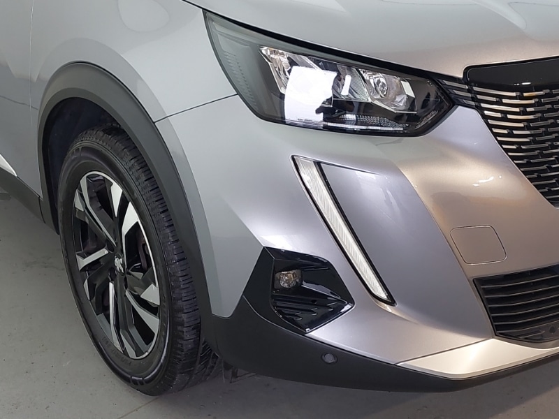 Used Peugeot 2008 2020 for sale - 76116351: Photo 9