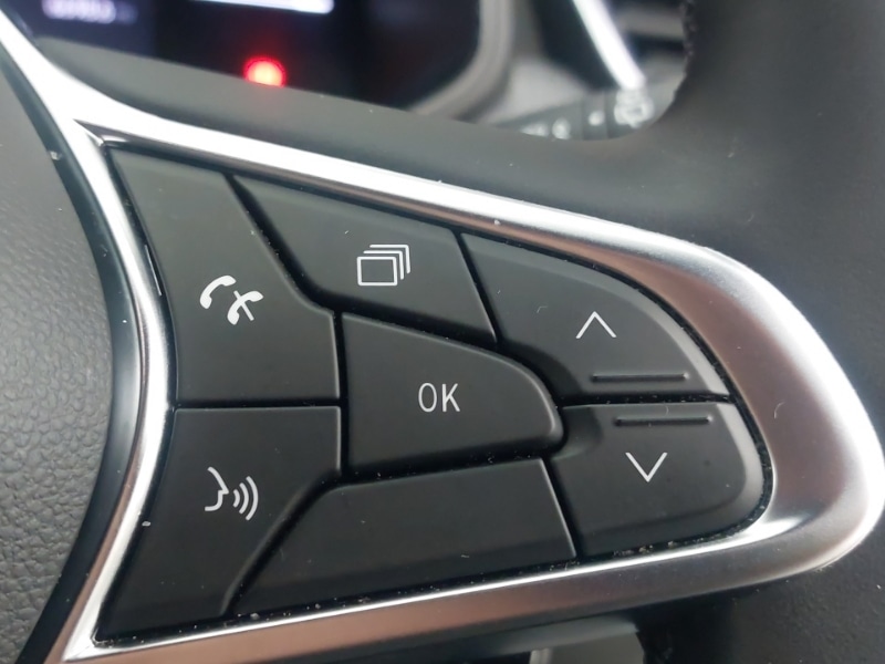 Used Renault Clio 2024 for sale - 76358947: Photo 11