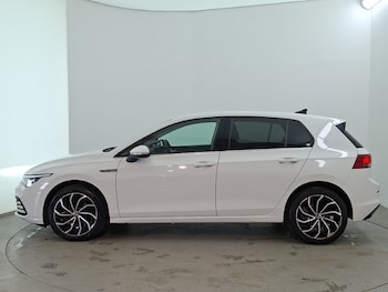 Used Volkswagen Golf 2023 for sale - 79286197: Photo