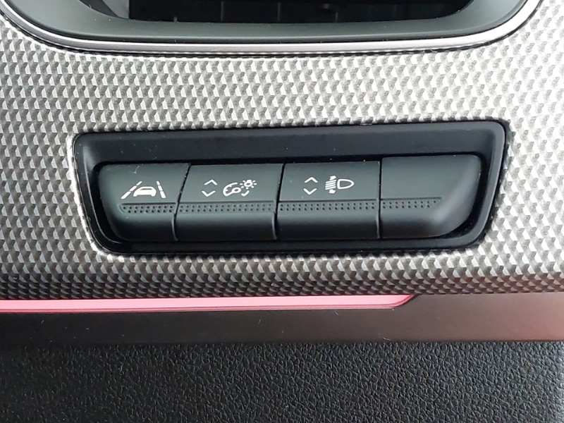 Used Renault Arkana 2023 for sale - 76880233: Photo 16