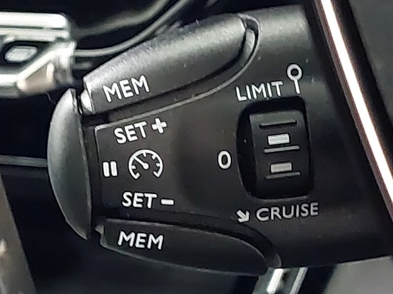 Used Peugeot 208 2023 for sale - 77999801: Photo 18