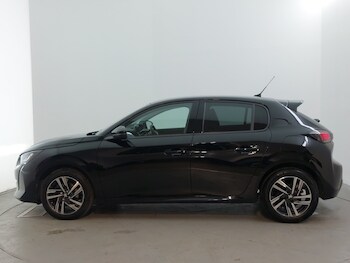 Used Peugeot 208 2023 for sale - 77999801: Photo
