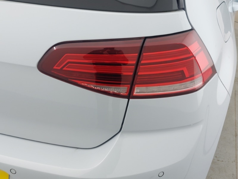 Used Volkswagen Golf 2018 for sale - 77352842: Photo 13