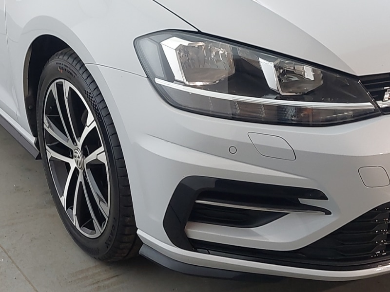 Used Volkswagen Golf 2018 for sale - 77352842: Photo 9