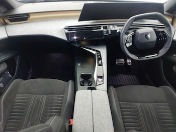 Used Peugeot 5008 2024 for sale - 75645102: Photo