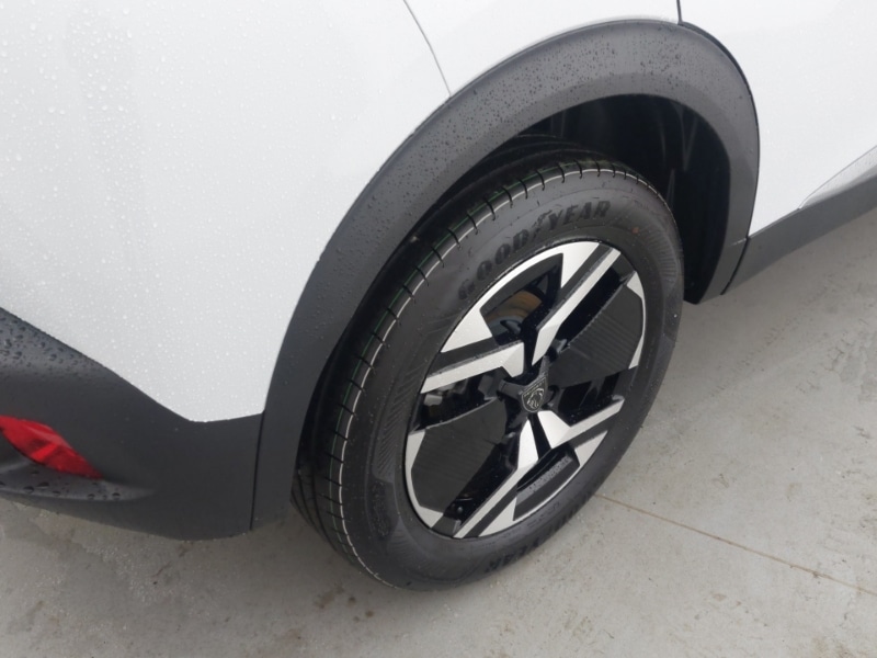 Used Peugeot 2008 2025 for sale - 76418980: Photo 13