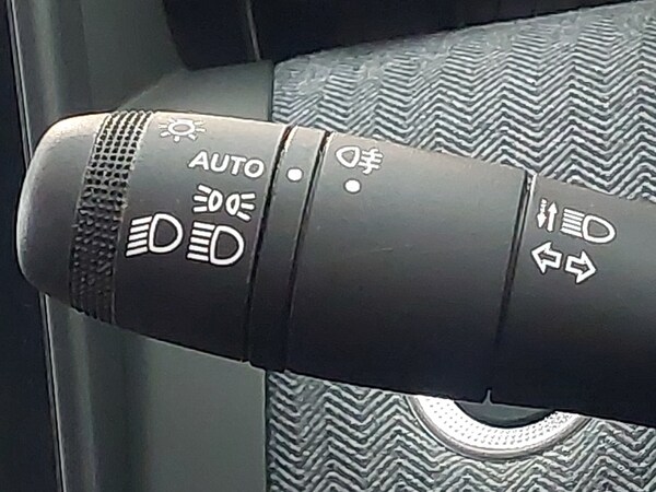 Used Renault Clio 2024 for sale - 75686857: Photo 17