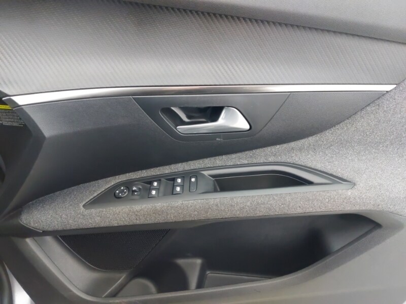 Used Peugeot 5008 2021 for sale - 77491529: Photo 15