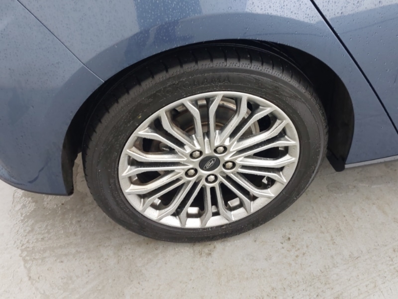 Used Ford Focus 2021 for sale - 76165936: Photo 13
