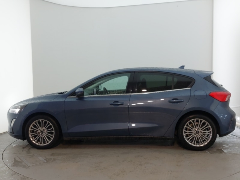 Used Ford Focus 2021 for sale - 76165936: Photo 4