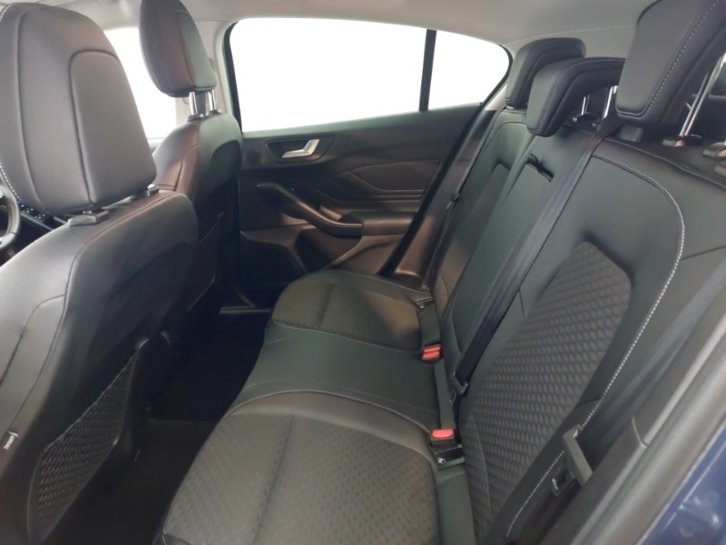 Used Ford Focus 2021 for sale - 76165936: Photo 6
