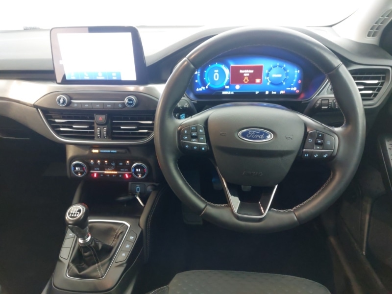 Used Ford Focus 2021 for sale - 76165936: Photo 7
