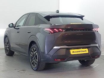 Used Peugeot 3008 2024 for sale - 76924809: Photo