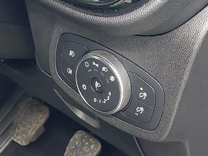 Used Ford Fiesta 2018 for sale - 77223943: Photo 14