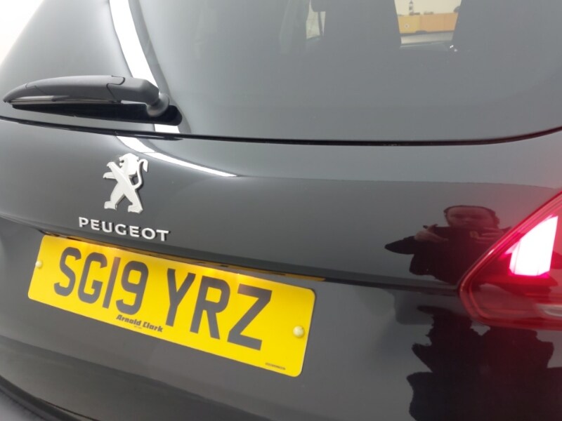 Used Peugeot 2008 2019 for sale - 76906706: Photo 15