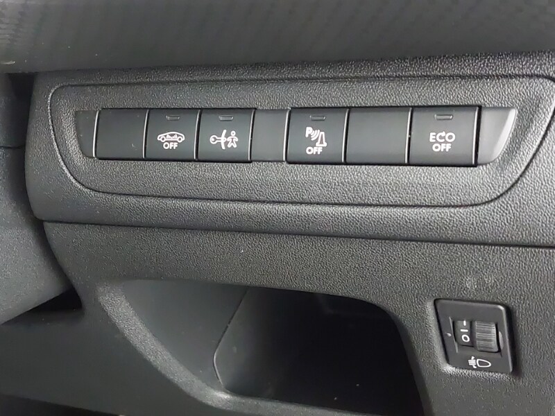 Used Peugeot 2008 2019 for sale - 76906706: Photo 17