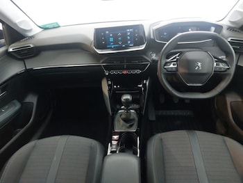 Used Peugeot 208 2022 for sale - 76150351: Photo 2