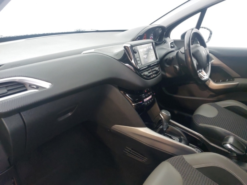 Used Peugeot 2008 2016 for sale - 77942751: Photo 5