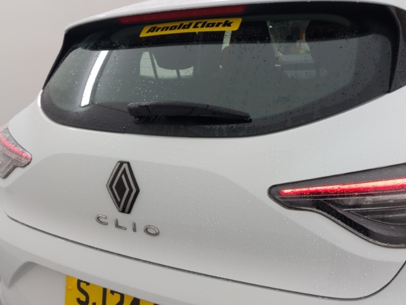 Used Renault Clio 2024 for sale - 76822317: Photo 15