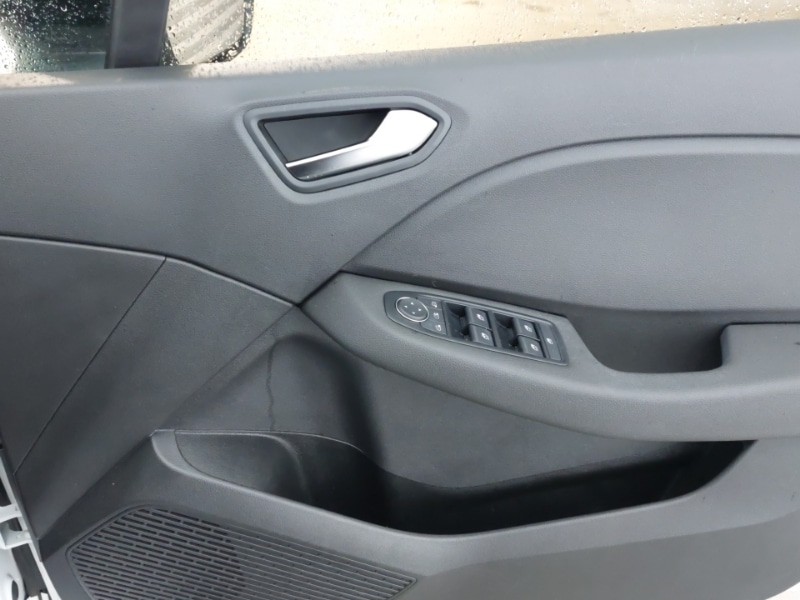 Used Renault Clio 2024 for sale - 76822317: Photo 16