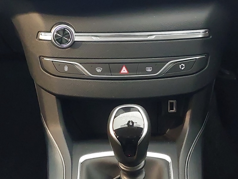 Used Peugeot 308 2021 for sale - 76732053: Photo 11