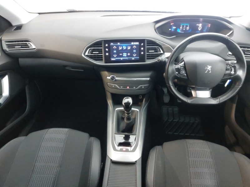 Used Peugeot 308 2021 for sale - 76732053: Photo 2