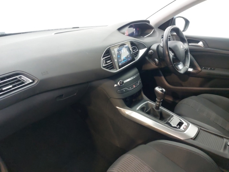 Used Peugeot 308 2021 for sale - 76732053: Photo 5