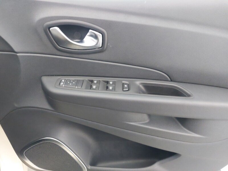 Used Renault Captur 2018 for sale - 77503477: Photo 16