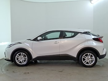Used Toyota C-HR 2023 for sale - 79557879: Photo