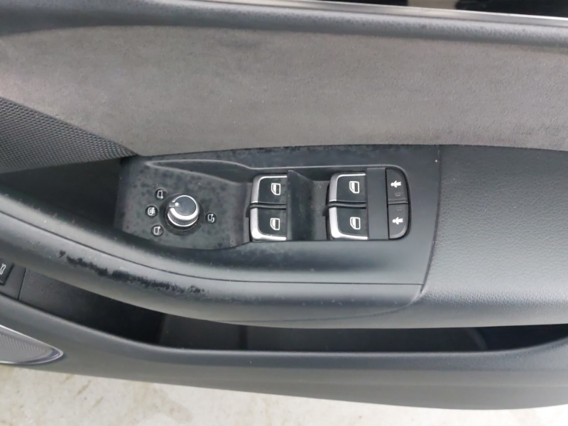 Used Audi Q3 2018 for sale - 77922435: Photo 12